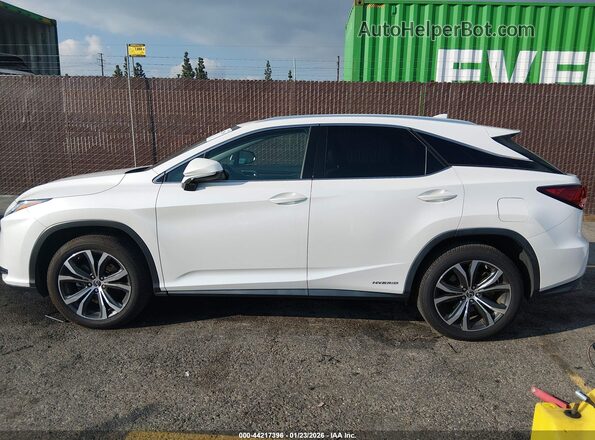 2T2BGMCA5JC022997 2018 LEXUS RX 450H White Vista interior de 360 grados