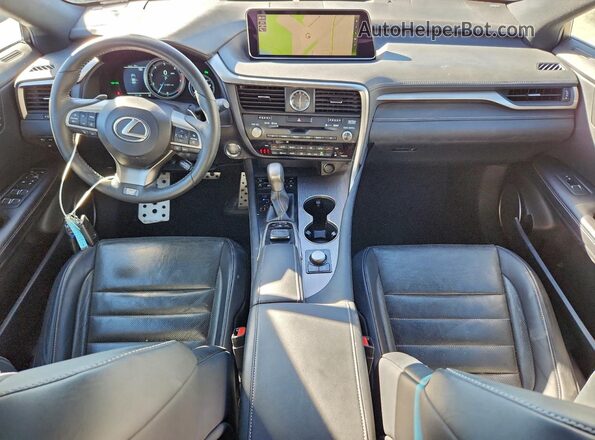 2T2BZMCA9HC073939 2017 LEXUS RX White Vista del salpicadero