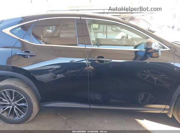 2T2GDCAZ5RC015769 2024 LEXUS NX 250 Black Vista interior trasera