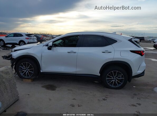 2T2GDCAZ8SC029848 2025 LEXUS NX 250 Белый 