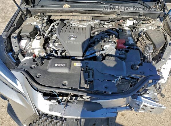 2T2GGCEZ3RC054068 2024 LEXUS NX Silver Widok komory silnika