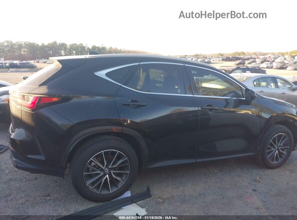 2T2GGCEZ8SC070451 2025 LEXUS NX 350 Black Widok wnętrza z tyłu