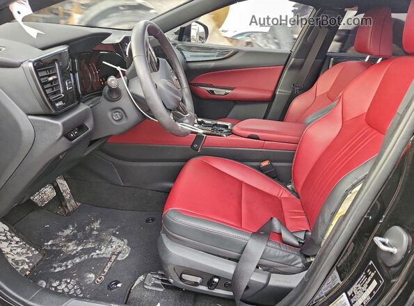 2T2GGCEZXRC036988 2024 LEXUS NX Черный Вид салона спереди