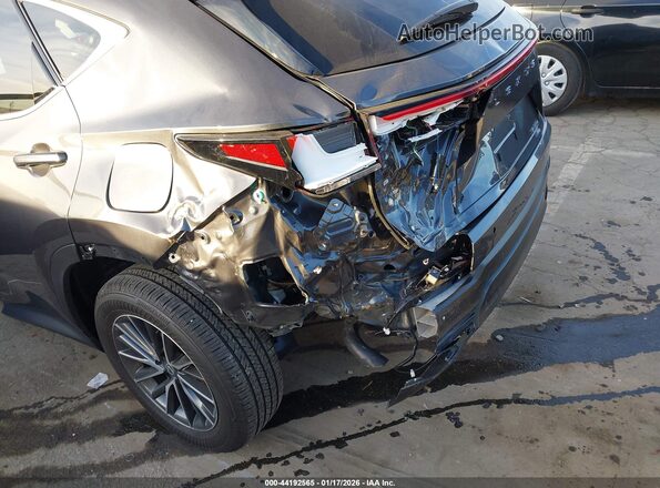 2T2GGCEZXTC095093 2026 LEXUS NX Серый 