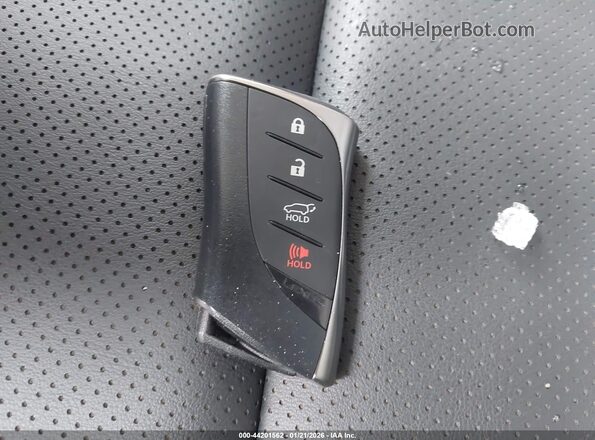 2T2GKCEZ9RC029769 2024 LEXUS NX 350H Зеленый Вид панели приборов