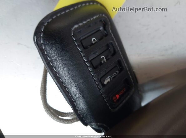 2T2HGMDA0LC043946 2020 LEXUS RX 450H Красный Вид панели приборов