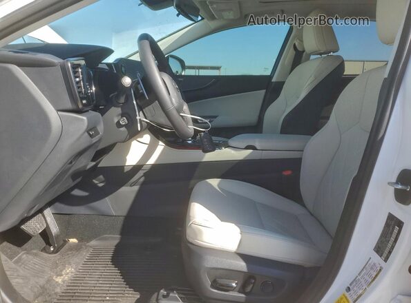 2T2HKCEZ1TC059537 2026 LEXUS NX White Вид салону спереду