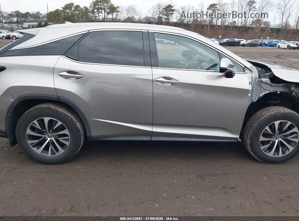 2T2HZMDA8MC260785 2021 LEXUS RX 350 Gray Widok wnętrza z tyłu