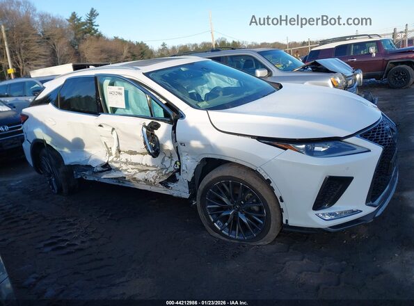 2T2SGMDA0NC075773 2022 LEXUS RX 450H Белый Вид задней части салона