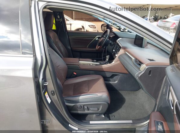 2T2ZZMCA2KC137521 2019 LEXUS RX 350 Серый Вид салона спереди