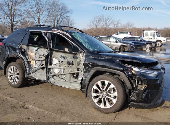 2T3A1RFV7SC564818 2025 TOYOTA LE Black Вид спереду