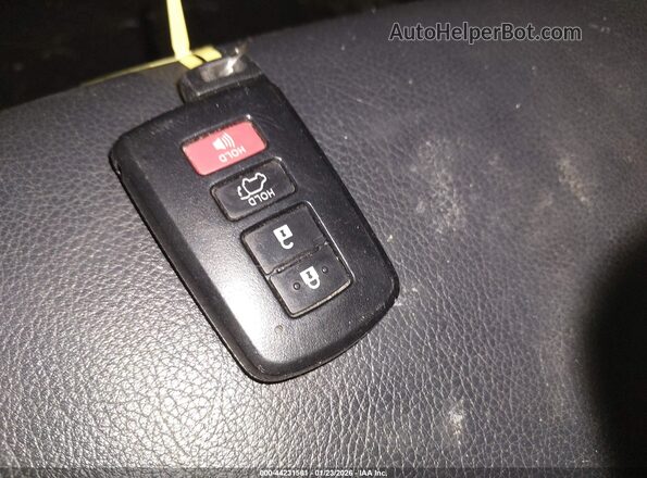 2T3DFREV9GW450194 2016 TOYOTA LIMITED Бордовый Вид панели приборов