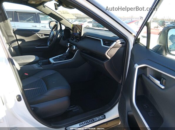 2T3E6RFVXSW086301 2025 TOYOTA RAV4 HYBRID White Вид салону спереду