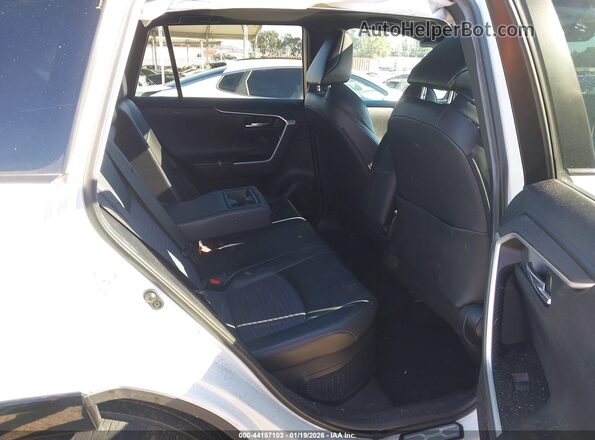 2T3EWRFV1LW047355 2020 TOYOTA RAV4 HYBRID White VIN კოდის სტიკერის ხედი