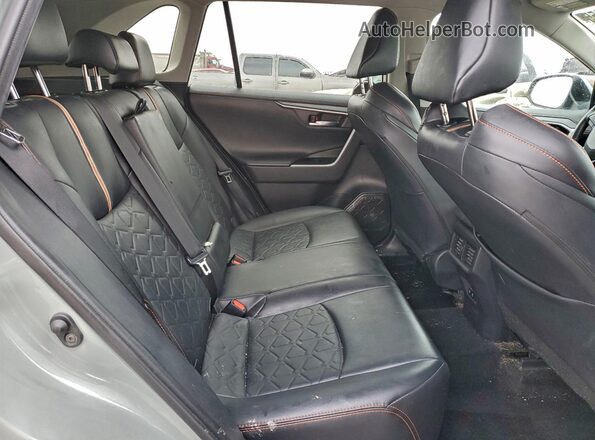 2T3J1RFV0MW153410 2021 TOYOTA RAV4 Серый Вид задней части салона