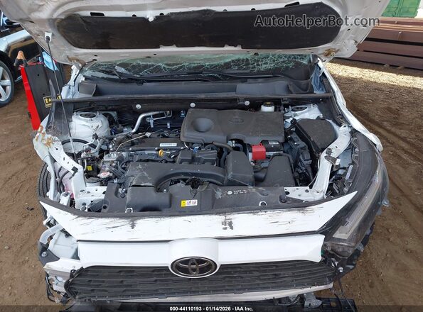 2T3K1RFV3SW425594 2025 TOYOTA LE White Rear view