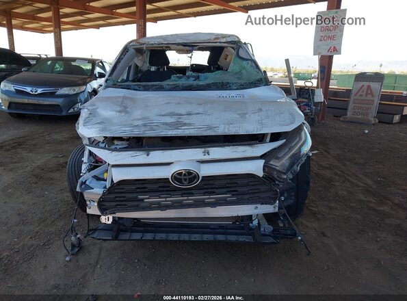 2T3K1RFV3SW425594 2025 TOYOTA LE White Rear interior view