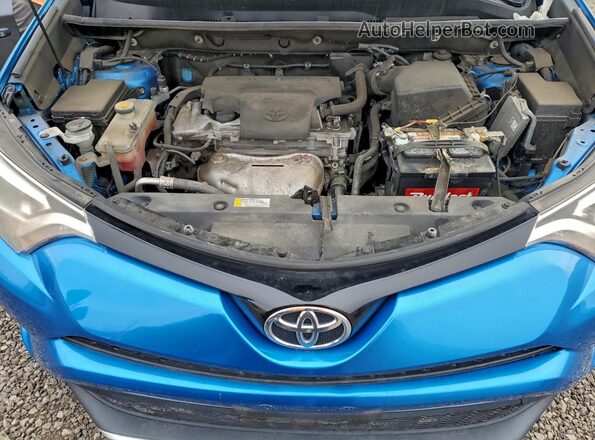 2T3NFREV8GW258415 2016 TOYOTA RAV4 Blue Vista interior trasera