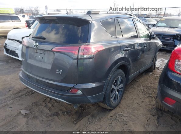 2T3RFREV5JW800658 2018 TOYOTA LE Серый Задняя правая четверть
