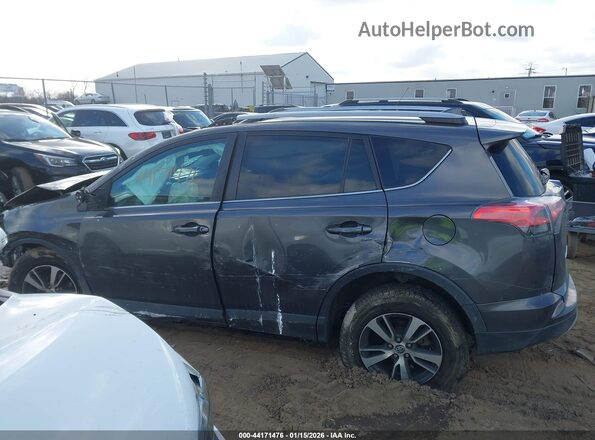 2T3RFREV5JW800658 2018 TOYOTA LE Серый Вид щитка приборов
