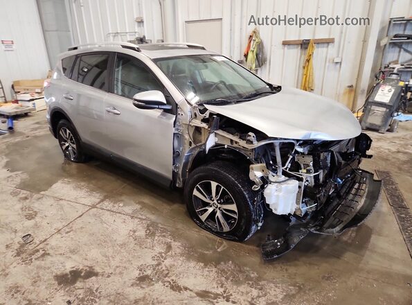 2T3RFREV8GW509323 2016 TOYOTA LE Silver Przód prawy