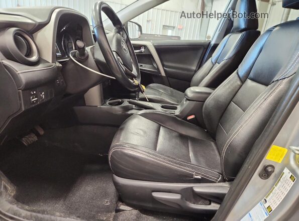 2T3RFREV8GW509323 2016 TOYOTA LE Silver Widok wnętrza z przodu