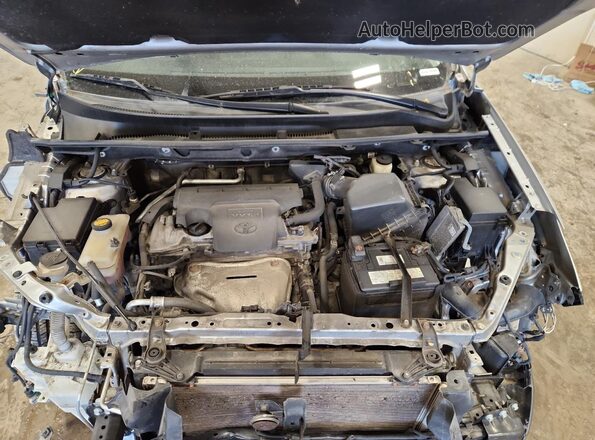 2T3RFREV8GW509323 2016 TOYOTA LE Silver Widok komory silnika