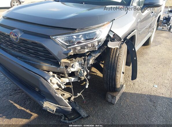2T3RWRFV1LW085153 2020 TOYOTA LE Gold Front view