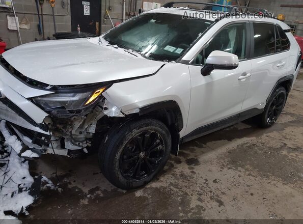 2T3T6RFV9RW068714 2024 TOYOTA RAV4 HYBRID White Przód lewy