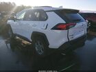 2024 Toyota Rav4 Xle Белый vin: 2T3W1RFV3RC283860