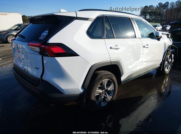 2T3W1RFV3RC283860 2024 TOYOTA LE Белый Задняя правая четверть