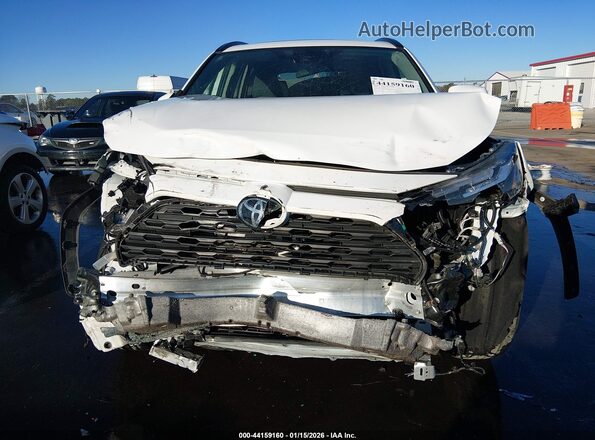 2T3W1RFV3RC283860 2024 TOYOTA LE Белый Вид задней части салона