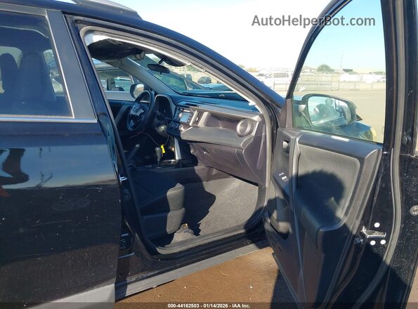2T3ZFREV6JW515631 2018 TOYOTA LE Black Widok wnętrza z przodu