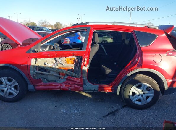 2T3ZFREV7HW313794 2017 TOYOTA LE Красный Вид спереди