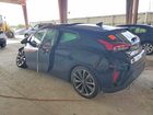 2020 Hyundai Veloster Base Черный vin: KMHTG6AF1LU029613