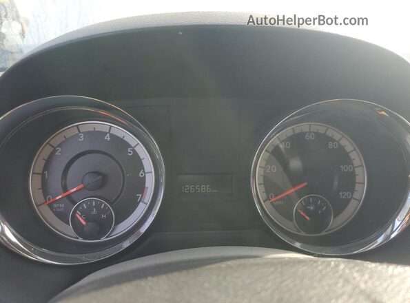 2C4RDGCGXJR215714 2018 DODGE CARAVAN Белый Вид задних сидений