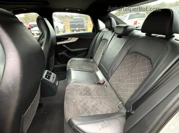 WAUA4AF47LA064167 2020 AUDI S4 Серый Вид салона спереди