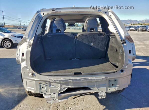 YV4H60CE9R1148211 2024 VOLVO XC90 Серебряный Вид салона спереди