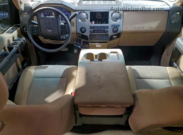1FT7W2BT1GEB23321 2016 FORD F250 Красный Вид щитка приборов
