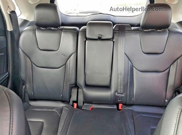 2FMPK3K90KBC15770 2019 FORD EDGE Maroon Vista interior trasera