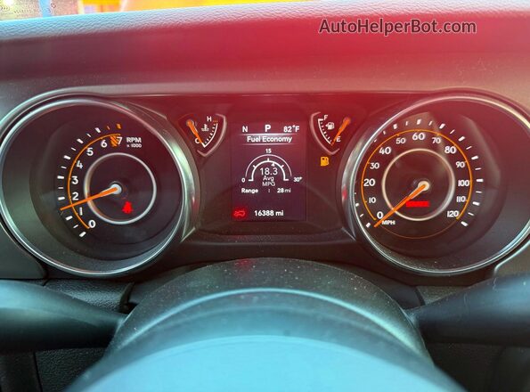 1C4GJXAG4NW145160 2022 JEEP WRANGLER Красный Вид щитка приборов
