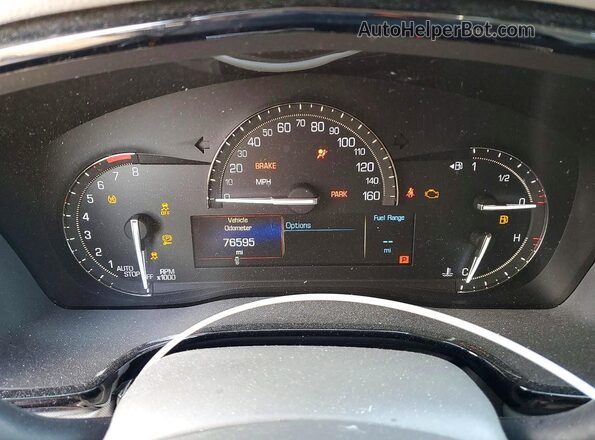 1GYKNCRS8JZ182473 2018 CADILLAC XT5 Белый Вид задних сидений