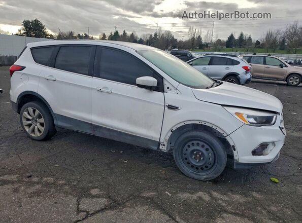1FMCU0GD7KUB07399 2019 FORD ESCAPE White Vista frontal