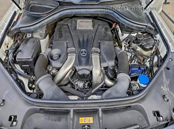 4JGDF7DEXJB028792 2018 MERCEDES-BENZ GLS White ძრავის განყოფილების ხედი