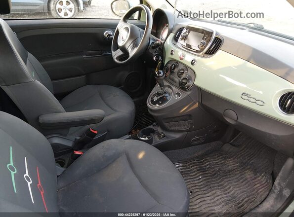 3C3CFFAR1GT143164 2016 FIAT 500 Зеленый Вид салона спереди