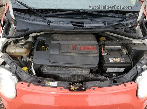 3C3CFFAR8GT122246 2016 FIAT 500 Красный Вид задней части салона