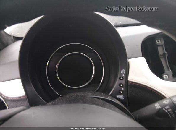 3C3CFFCH5JT524091 2018 FIAT 500 Белый Вид задних сидений