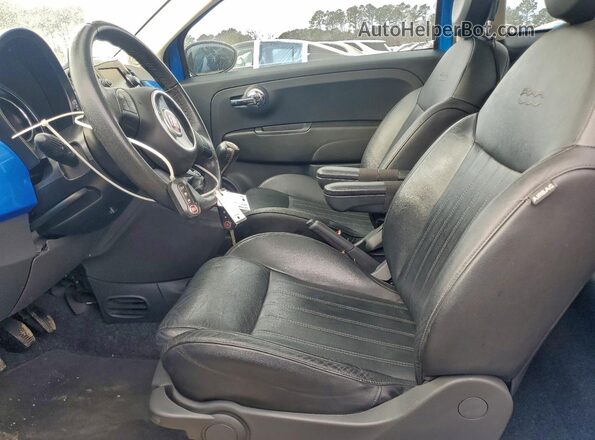 3C3CFFCH9JT420865 2018 FIAT 500 Синий Вид салона спереди