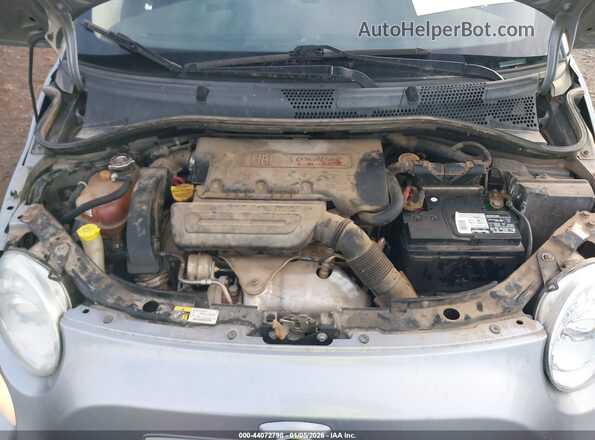 3C3CFFKH0JT504719 2018 FIAT 500 Серебряный Вид сзади