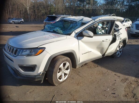 3C4NJCBB8JT267765 2018 JEEP COMPASS Белый Передняя левая четверть